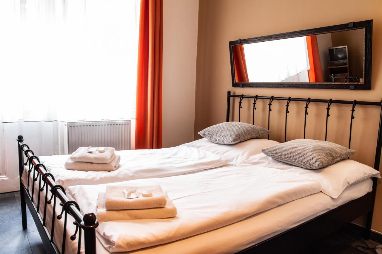 Hotel Sunflower Prague Extérieur photo